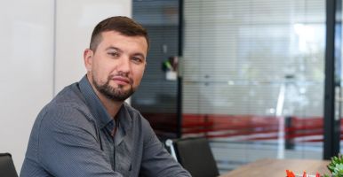 Специалист по снабжению